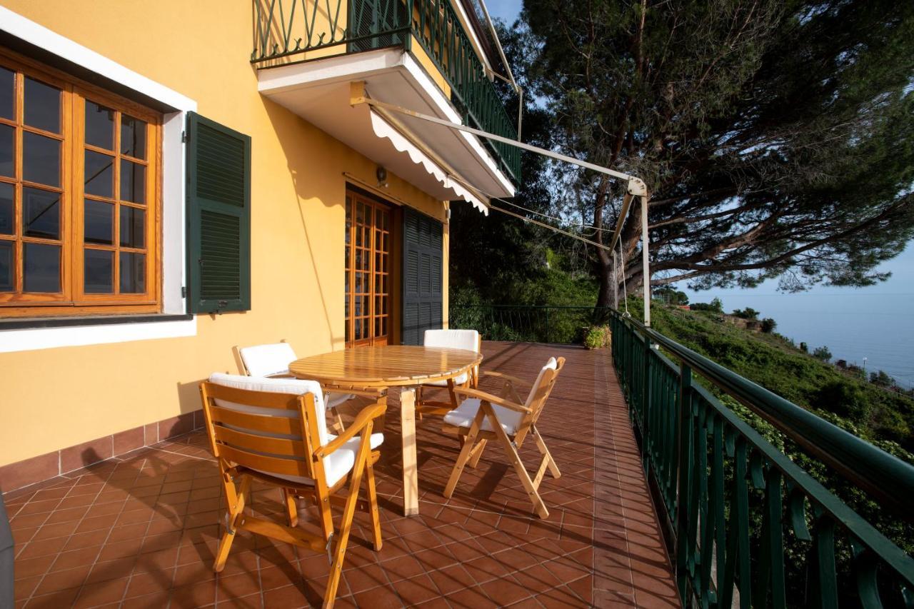 080 - La Villa Storica Il Vigneto 45B, Terrazza Sul Mare - Parcheggio Privato Gratis Moneglia Exterior foto